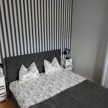 Apartamenty Zielona Gora Ngoại thất bức ảnh