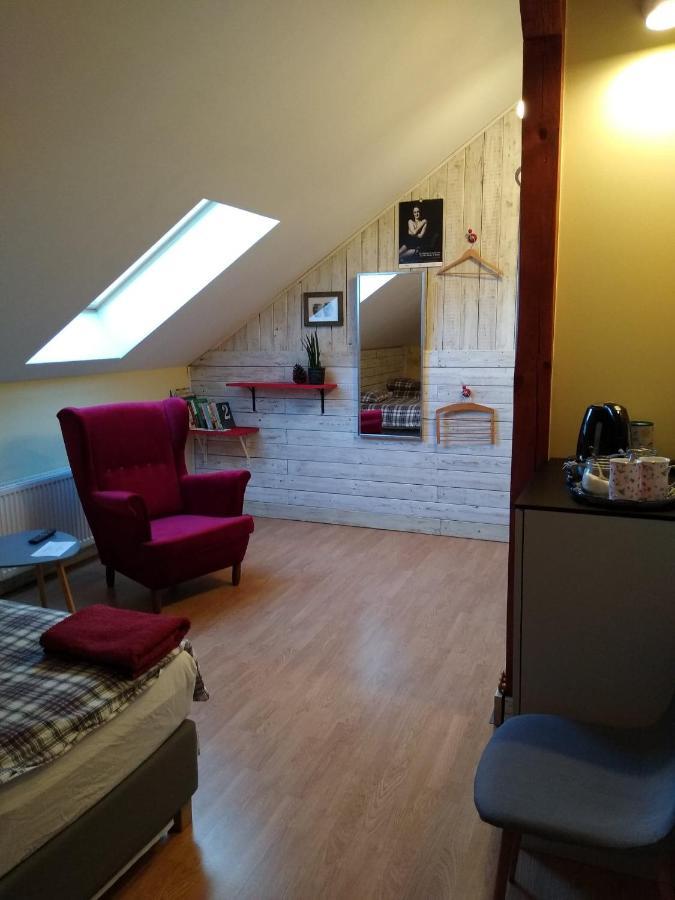 Apartamenty Zielona Gora Ngoại thất bức ảnh