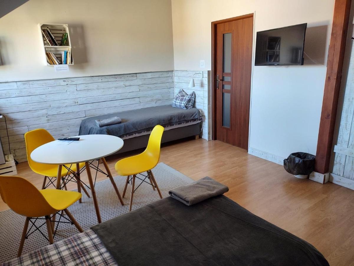 Apartamenty Zielona Gora Ngoại thất bức ảnh
